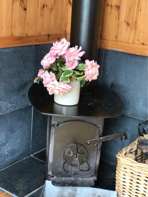 Shepherdshuts-Southeast Hotel Ashford  Bagian luar foto